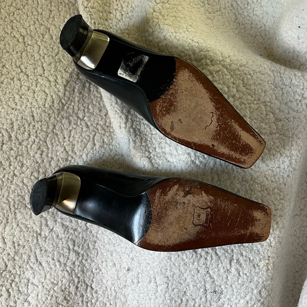 Stuart Weitzman Navy Heels with Bronze Block Accent - Picture 10 of 15